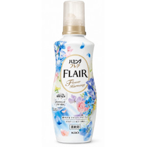 Парфюмированный кондиционер для белья Kao Humming Flair Flower Harmony, 520 мл
